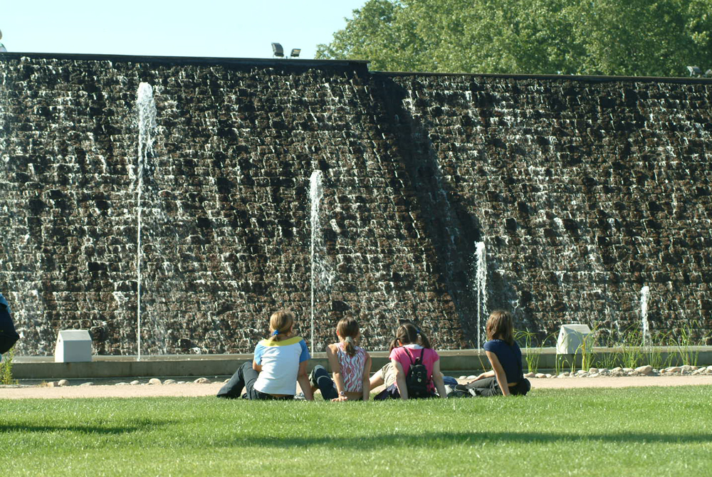 Garten der zwei Ufer in Kehl Straßburg Brosk Landschaftsarchitektur
